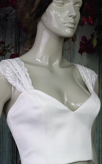 White lace detachable bridal cap straps and sleeves, worn on or off the shoulder