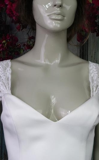 White lace detachable bridal cap straps and sleeves, worn on or off the shoulder