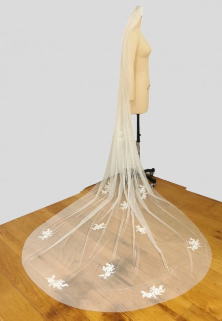 Italian Tulle Wedding Veil with a Beaded Lace Edge