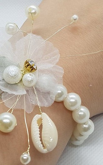 Wrist Corsage Green Leaf Rhinestone Flower with Pearl Bracelet