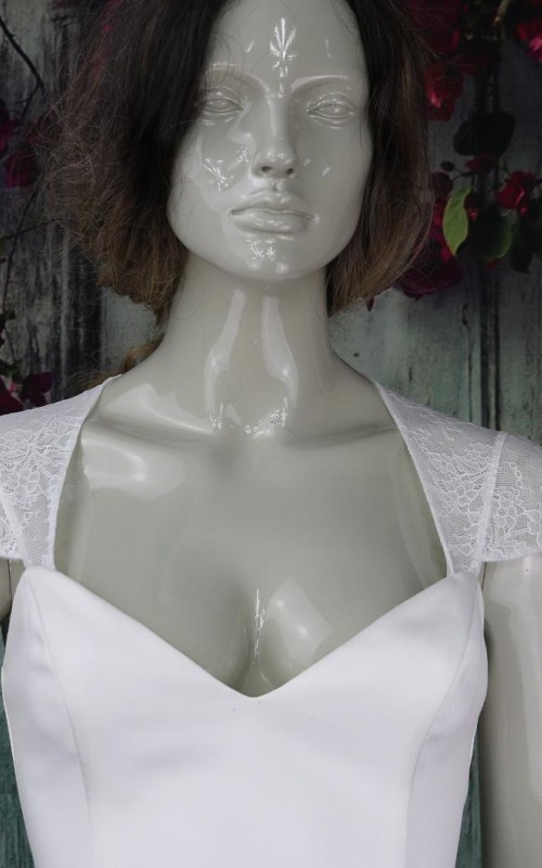 italian lace detachable straps cap sleeves keyhole back floral lace wedding dress ivory white
