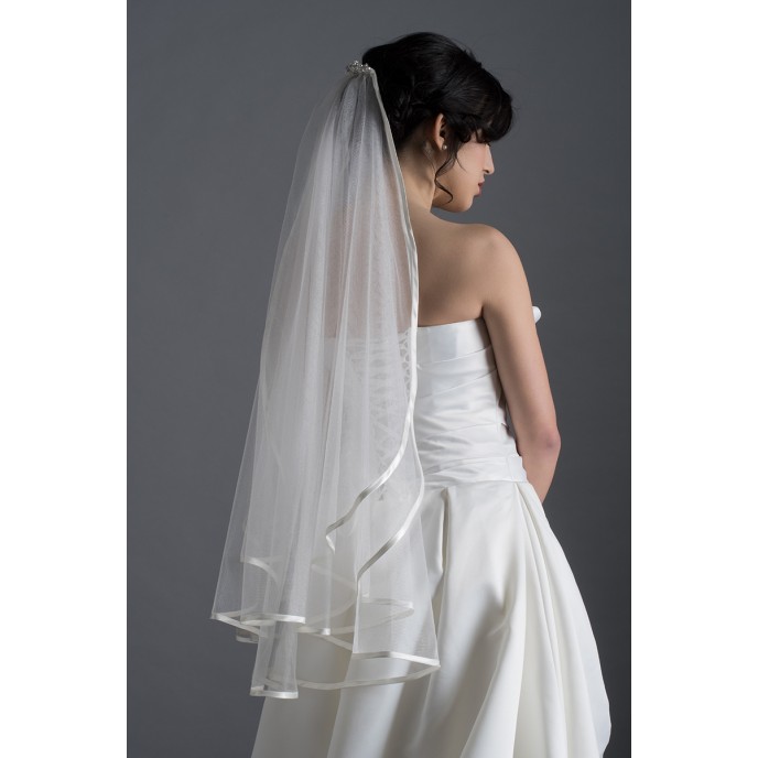 Fingertip Veil Two Layer
