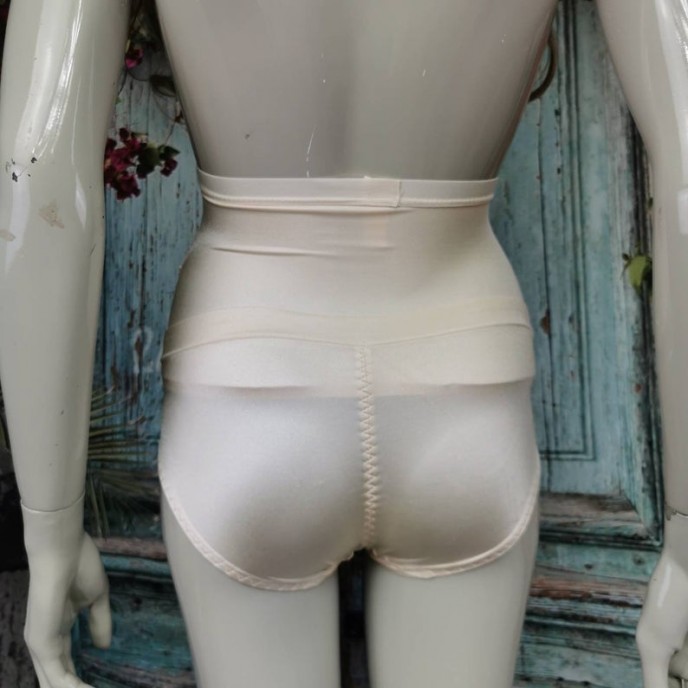 Wedding Shaper