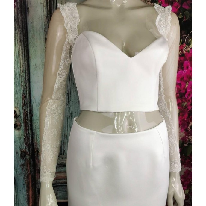 Detachable wedding dress sleeves