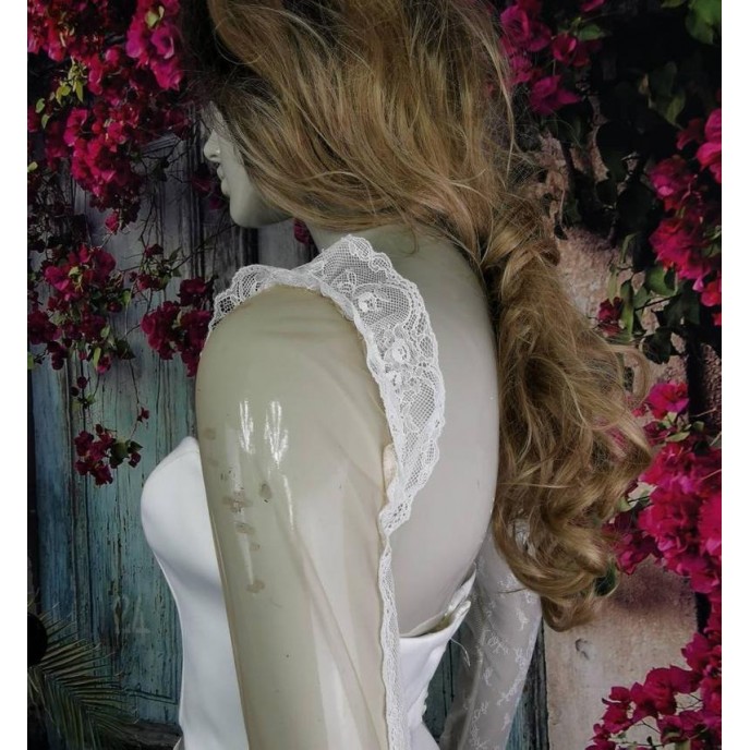 Detachable wedding dress sleeves