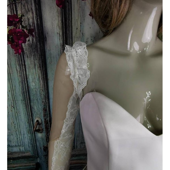 Detachable wedding dress sleeves