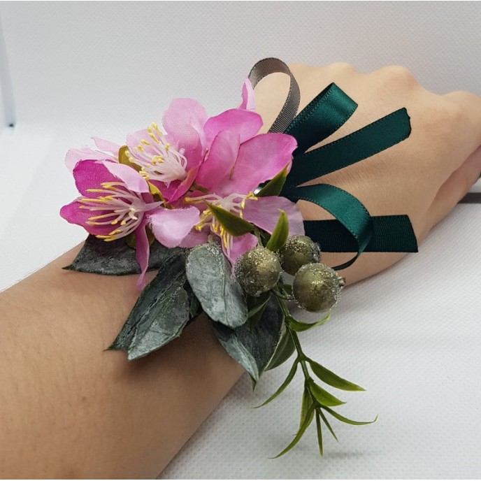 Wrist Corsage Fabric Flower Artificial Leaf with Satin Ribbon
