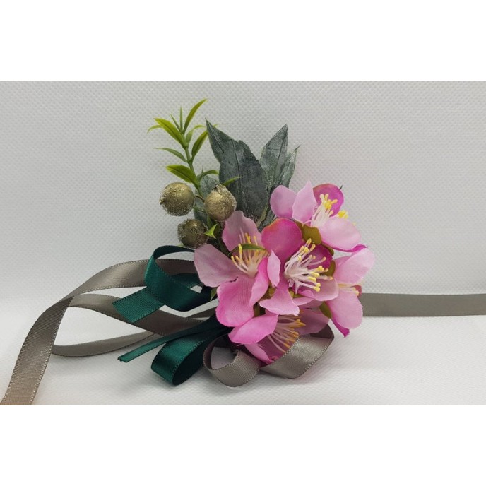 Wrist Corsage Fabric Flower Artificial Leaf with Satin Ribbon