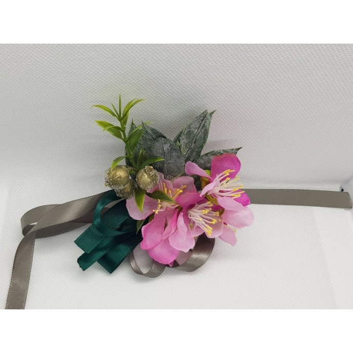 Wrist Corsage Fabric Flower Artificial Leaf with Satin Ribbon